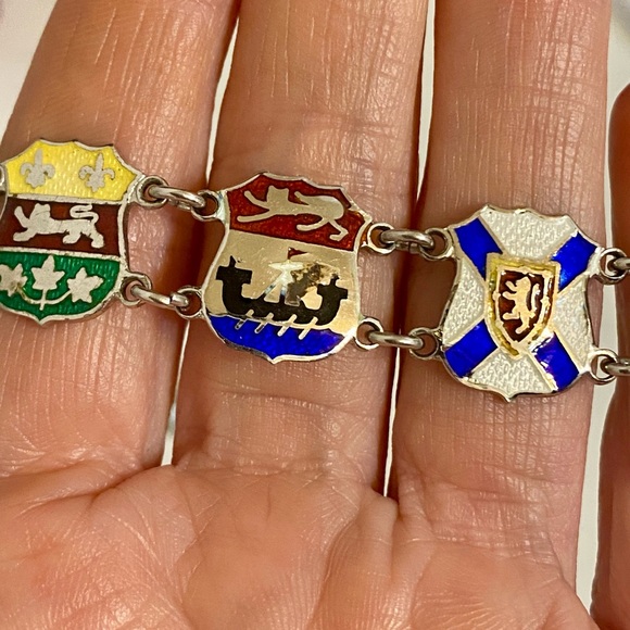 Vintage Sterling Silver Canadian Providence Coat of Arms Souvenir Bracelet - Picture 12 of 12